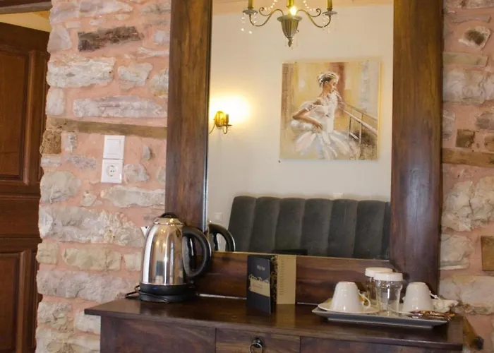 Hotell Archontiko Andritsaina